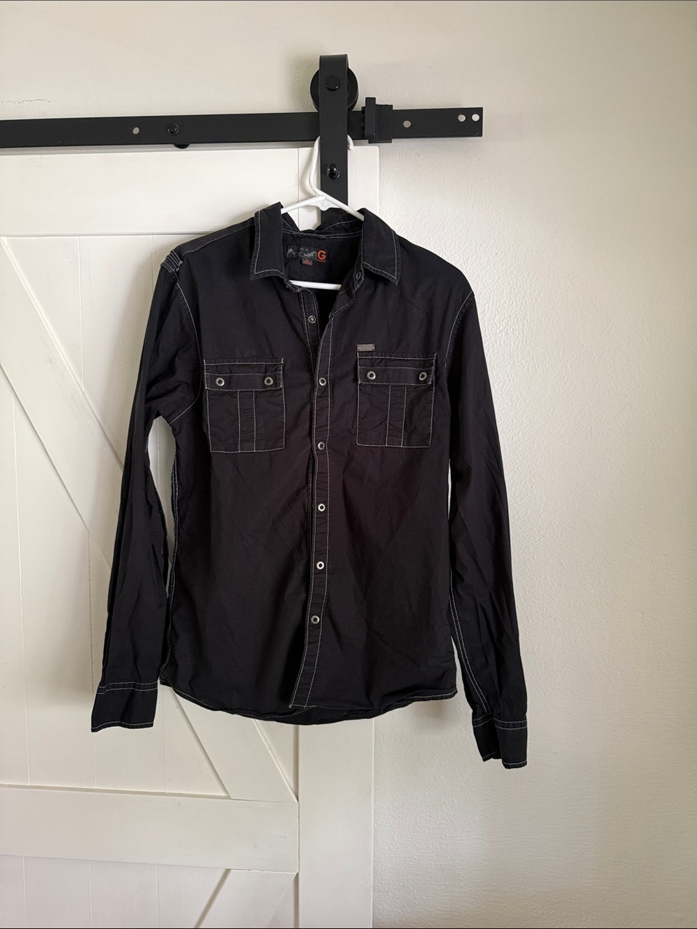 G by Guess Black Shirt with long sleeves snap buttons Orange Logo  white stitch